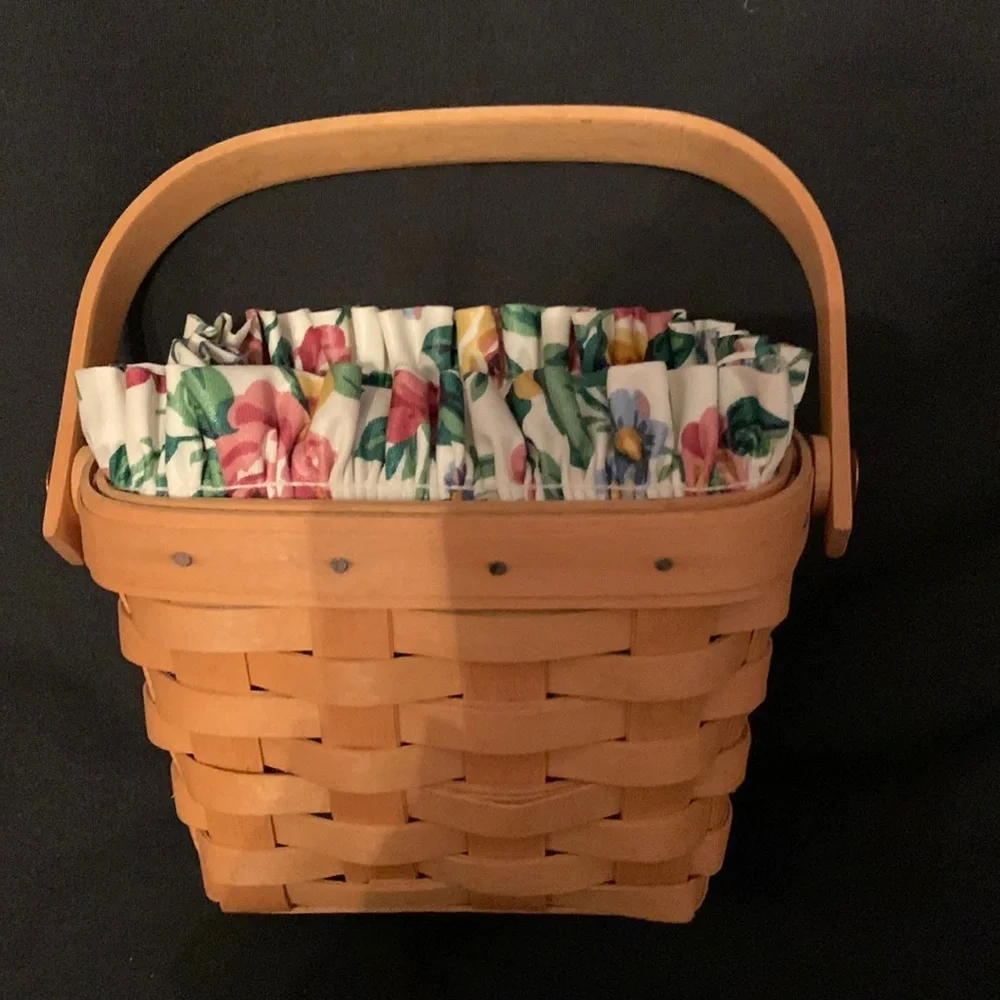 Longaberger 1997 Horizon Of Hope Cancer Basket. 3rd In The Series.